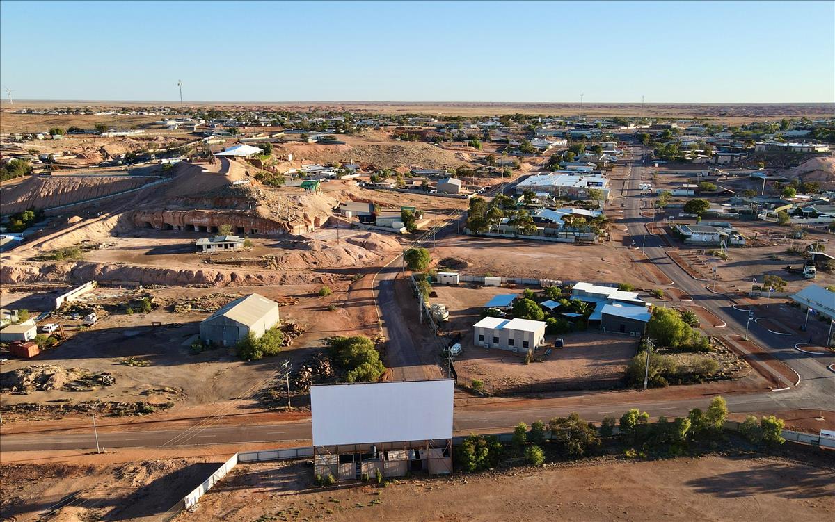 Is Coober Pedy, SA a good place to live?