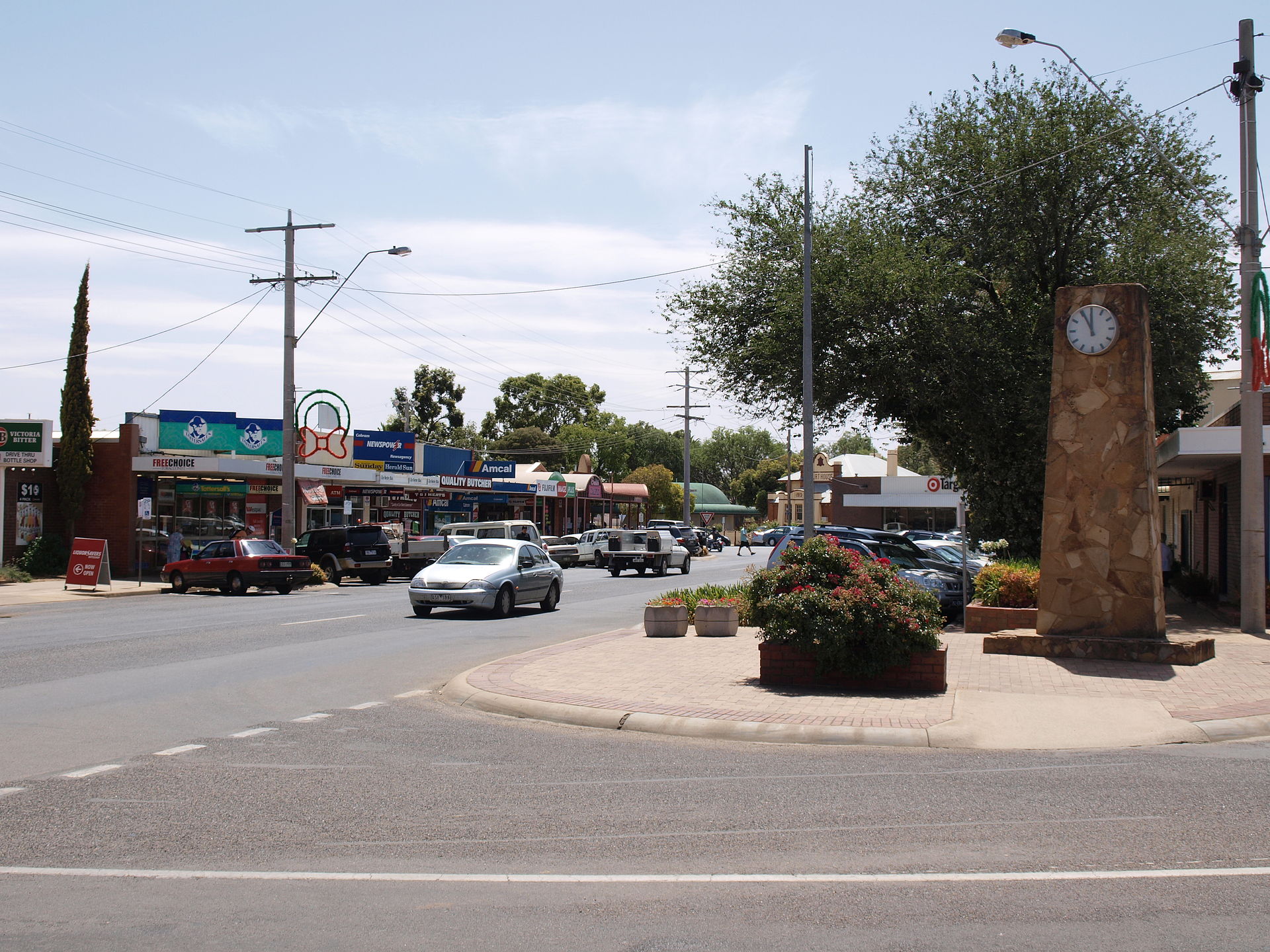 Is Cobram, VIC a good place to live?